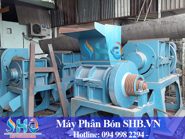 may-nghien-rac-thai